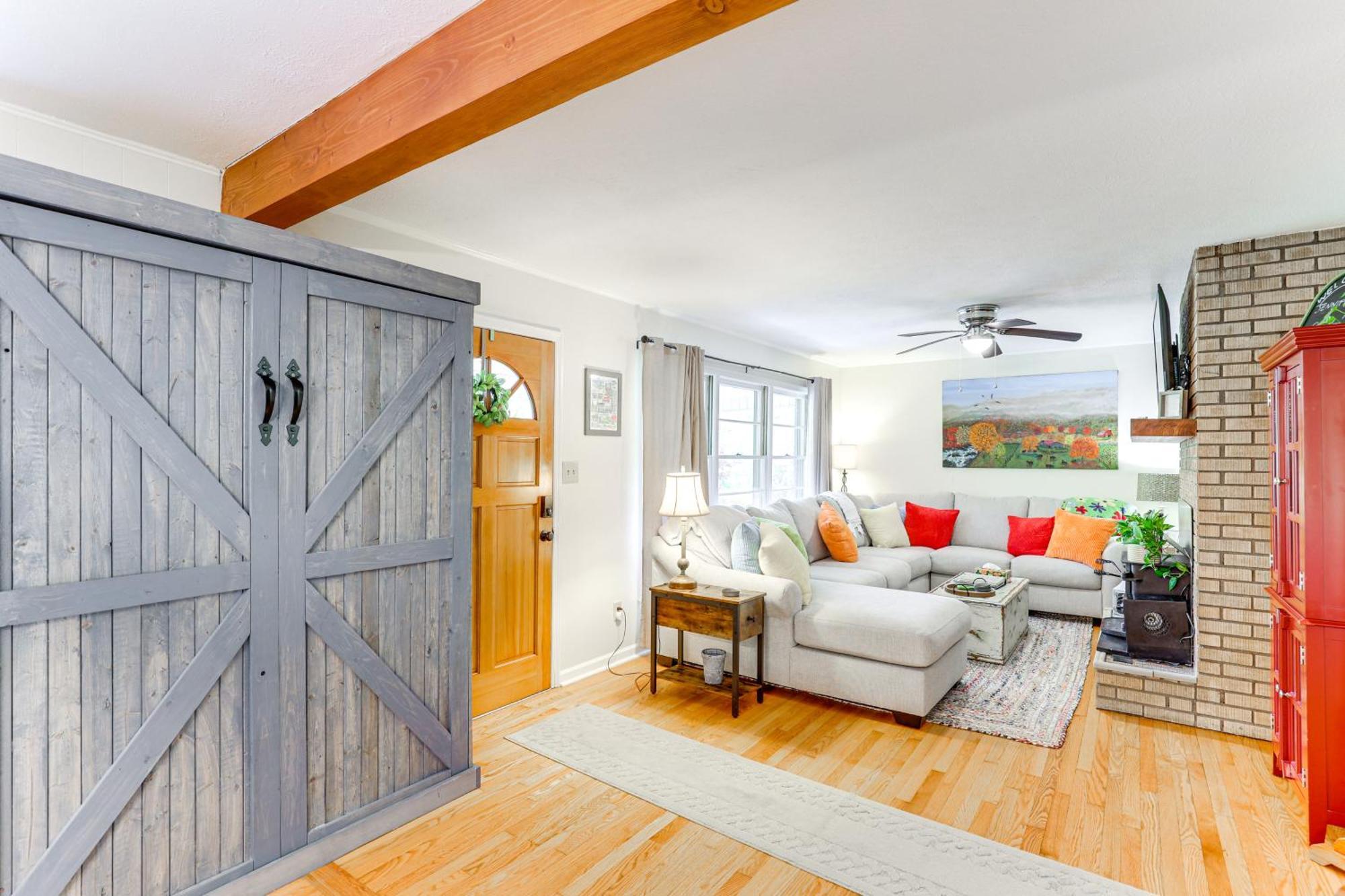 Updated Marshall Home With Fire Pit And Game Room! Dış mekan fotoğraf