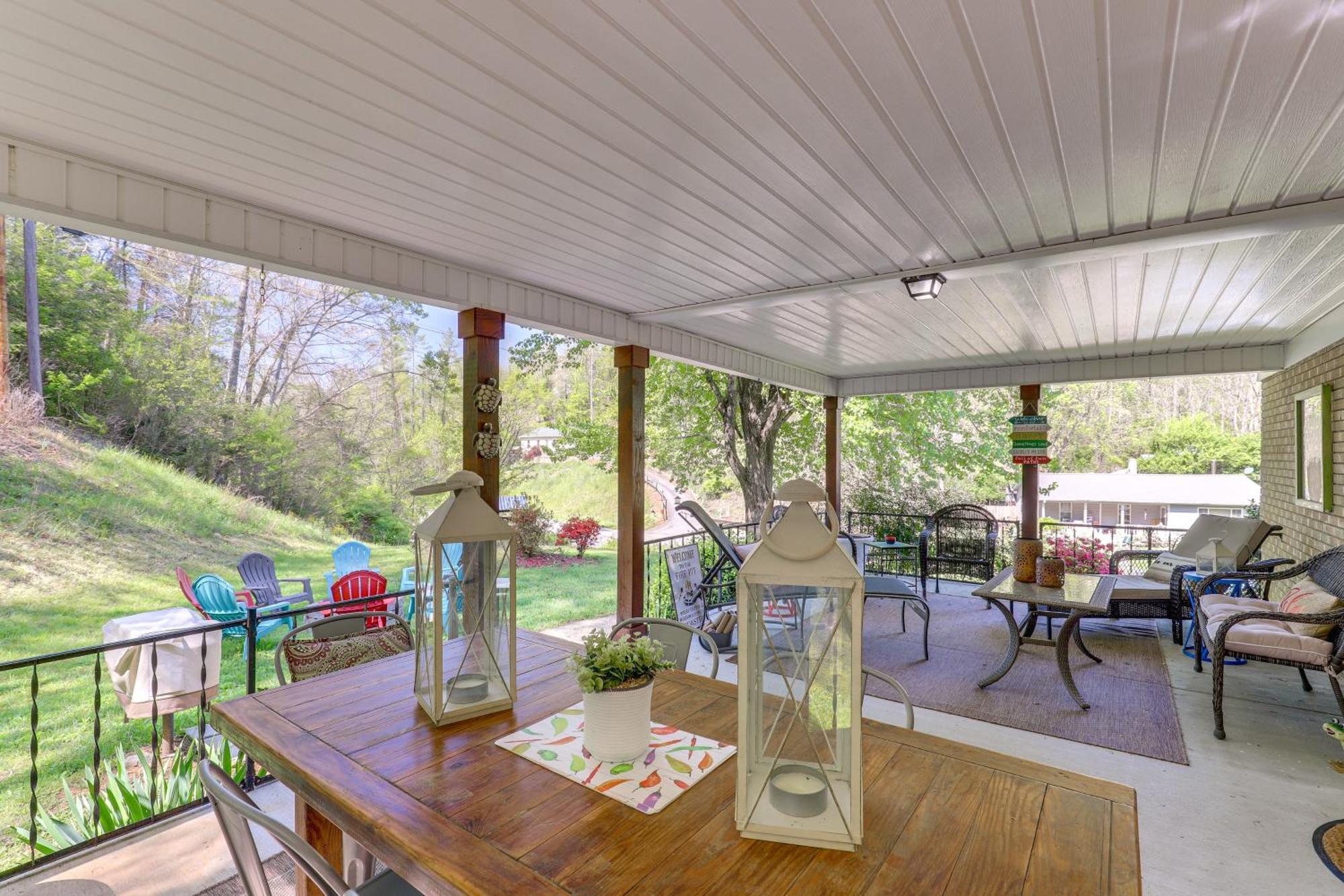 Updated Marshall Home With Fire Pit And Game Room! Dış mekan fotoğraf