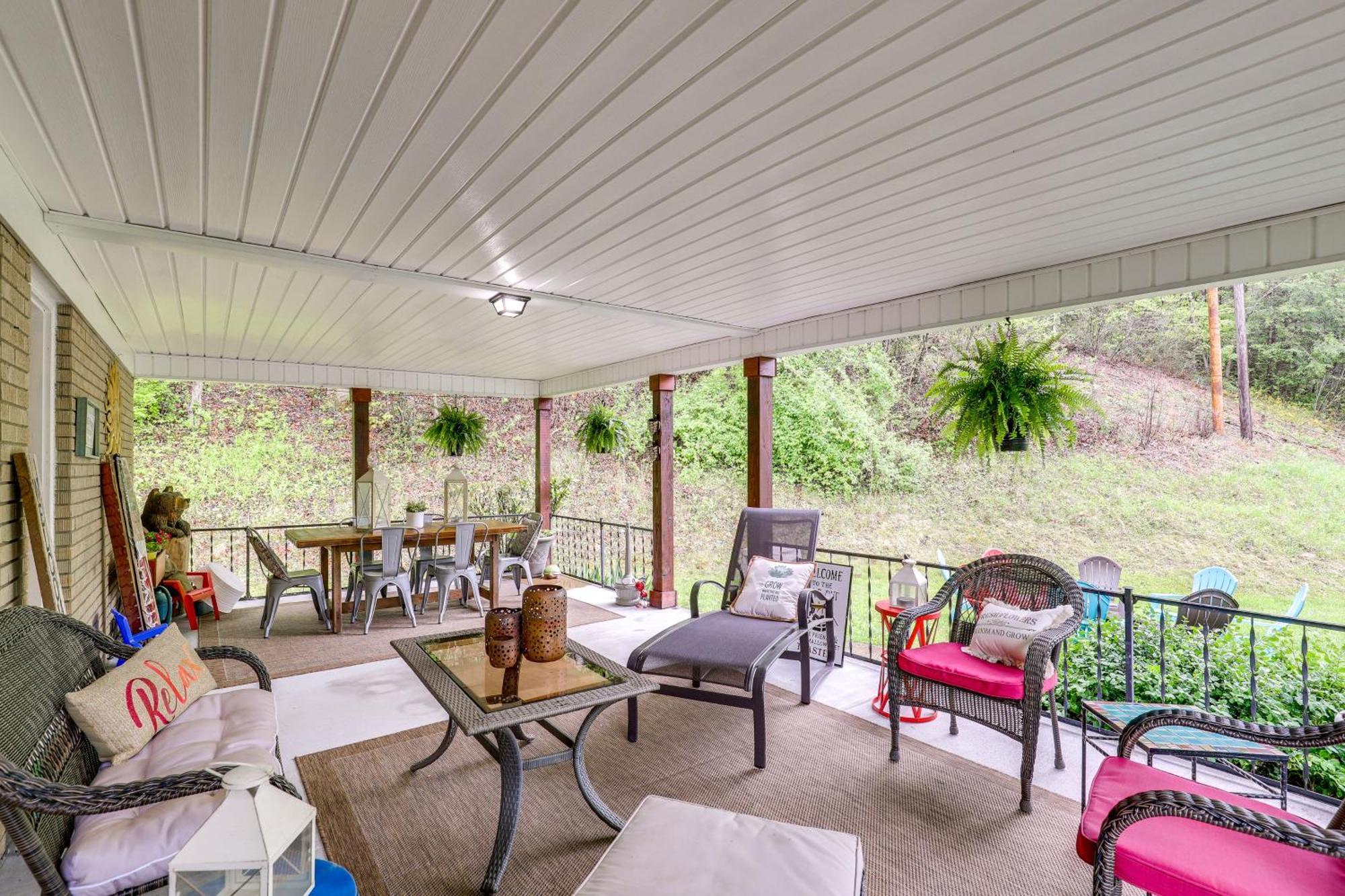 Updated Marshall Home With Fire Pit And Game Room! Dış mekan fotoğraf
